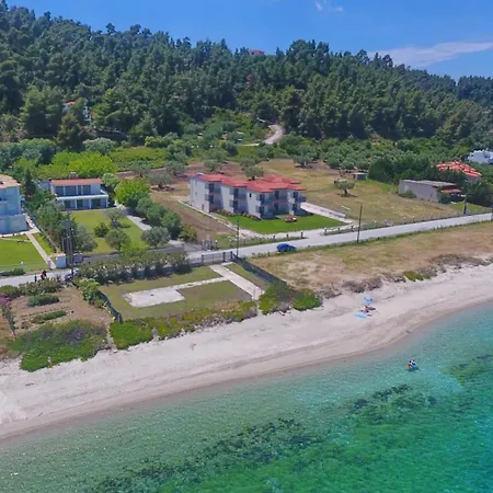 Sonora - Beachfront, Amazing Garden, Panoramic Sea View Vilă