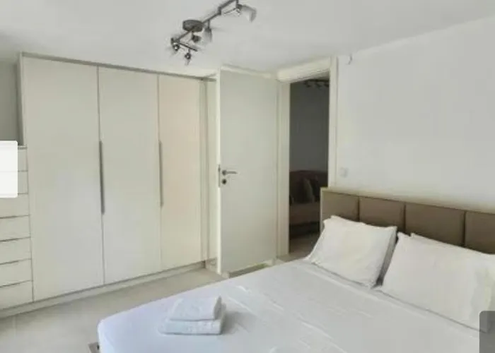 Sonora - Beachfront, Amazing Garden, Panoramic Sea View Vilă