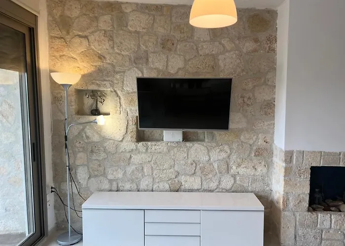 Sonora - Beachfront, Amazing Garden, Panoramic Sea View