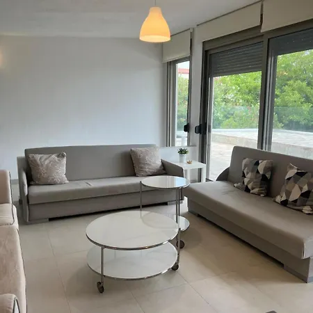 וילה Sonora - Beachfront, Amazing Garden, Panoramic Sea View *