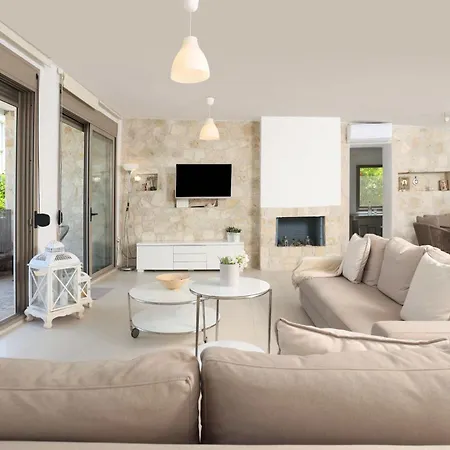 Sonora - Beachfront, Amazing Garden, Panoramic Sea View פוליכרונו