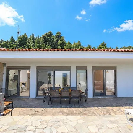 Sonora - Beachfront, Amazing Garden, Panoramic Sea View פוליכרונו