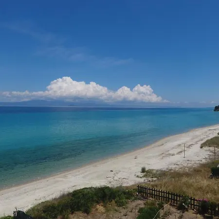 빌라 Sonora - Beachfront, Amazing Garden, Panoramic Sea View 폴리크로노