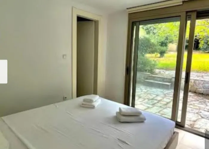 빌라 Sonora - Beachfront, Amazing Garden, Panoramic Sea View *