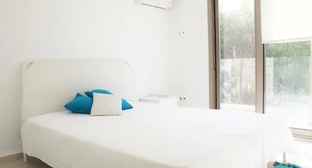 빌라 Sonora - Beachfront, Amazing Garden, Panoramic Sea View *