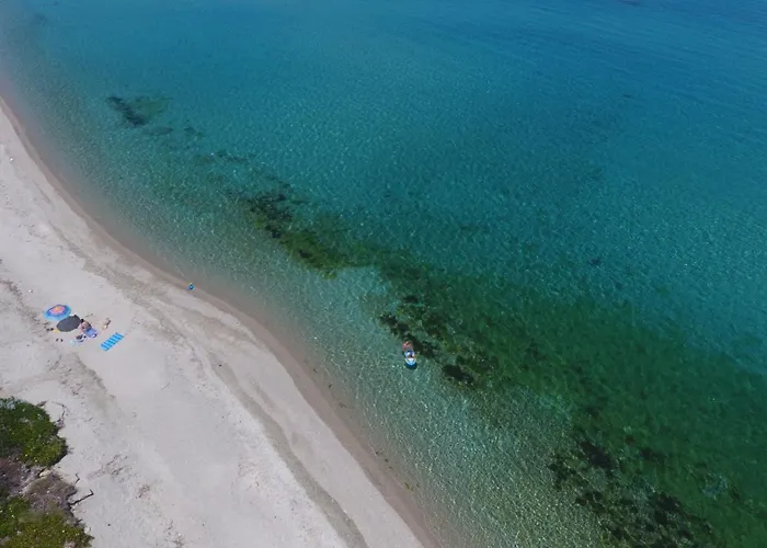 빌라 Sonora - Beachfront, Amazing Garden, Panoramic Sea View 폴리크로노